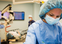 ����ѡ������������ѡ��һ��רҵ�ĺ����ҽ����