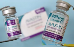 �����������ϱ���������ΪEGFRͻ��NSCLCǱ�ڵ�����ѡ��