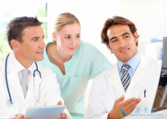 ����ҽ���з���˫�е�ҩ�ﲼ�������ڹ�����������